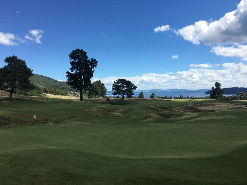 <h2>2018 New Zealand & Australia Golf Cruise</h2>13 Nights | 5-6 Rounds | Auckland to Sydney | February 22 – March 7